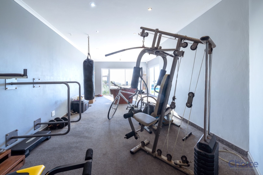 5 Bedroom Property for Sale in Jeffreys Bay Central Eastern Cape